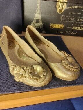 Gold Floral Ballet Flats — boc® Women Shoes
